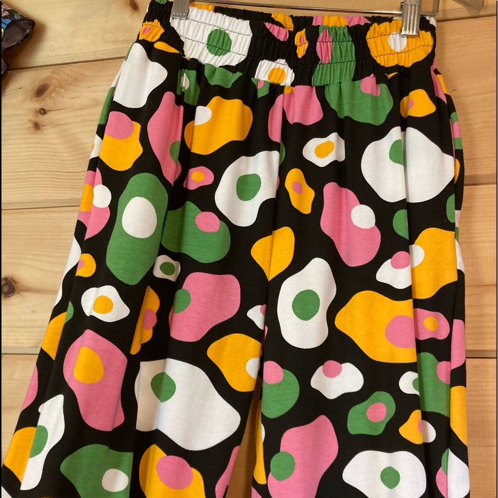 Nooworks EGG print jogger NWT